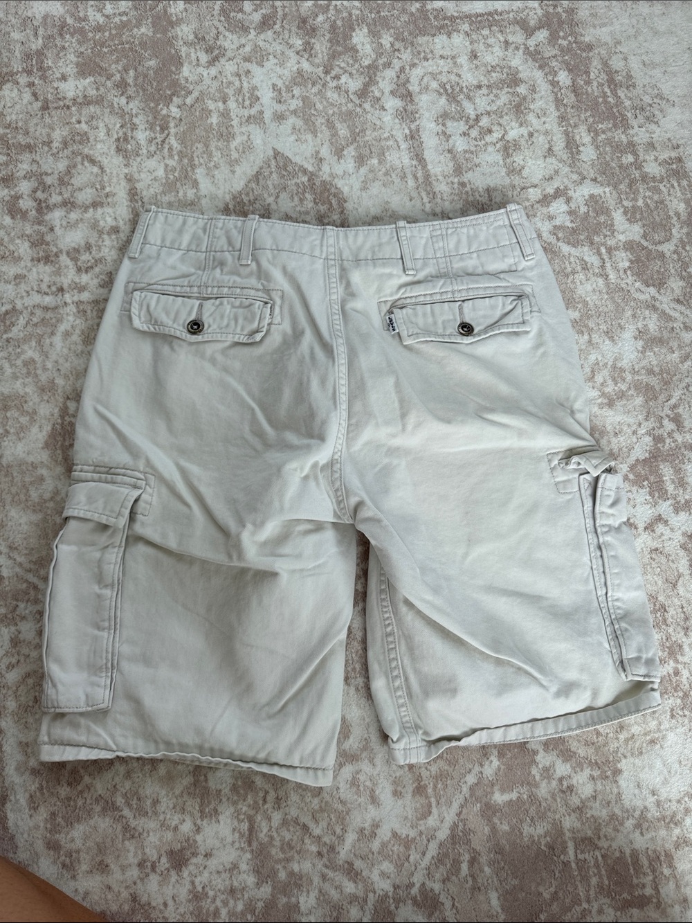 Levi’s Men's Cargo Shorts in Light Beige - Casual Summer Staple